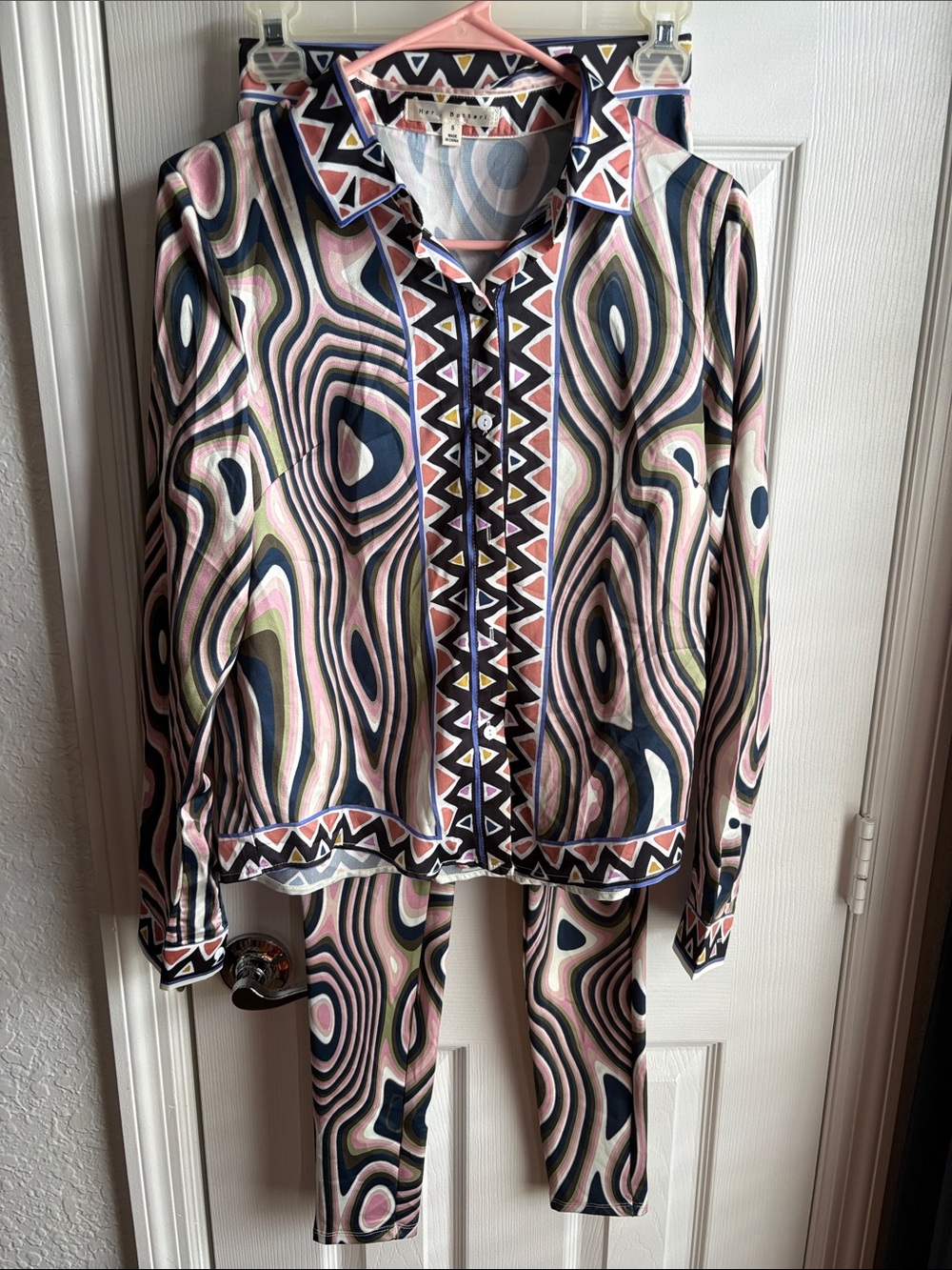 Printed Geometric Button-Up Top in Pink and Navy Legging Set